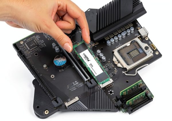 Crucial E100 480GB PCIe 4.0 NVMe SSD - 2280 M.2 Internal Drive-6